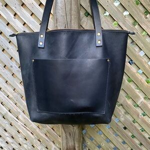 Portland Leather Medium Zippered Leather Tote Bag